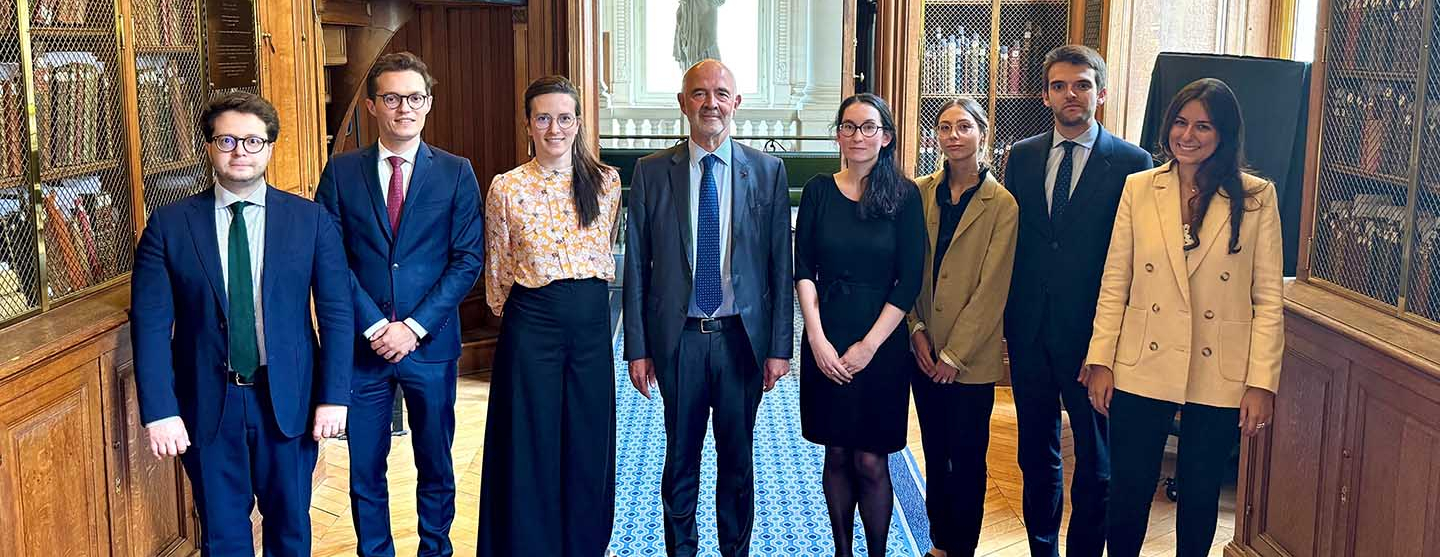Auditeurs 2024 accompagnés de Pierre Moscovici, Premier président